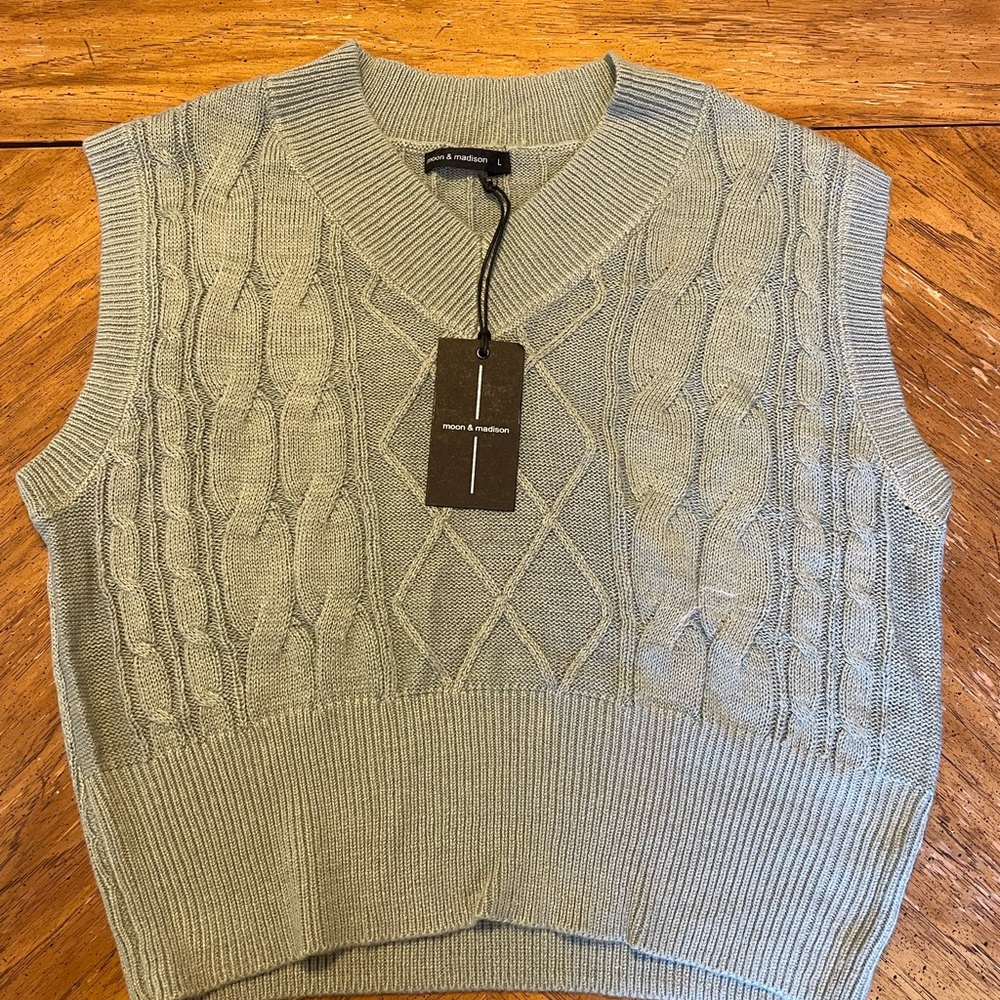 Sage, cotton vest